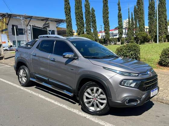 FIAT TORO 2.0 16V TURBO DIESEL RANCH 4WD AT9